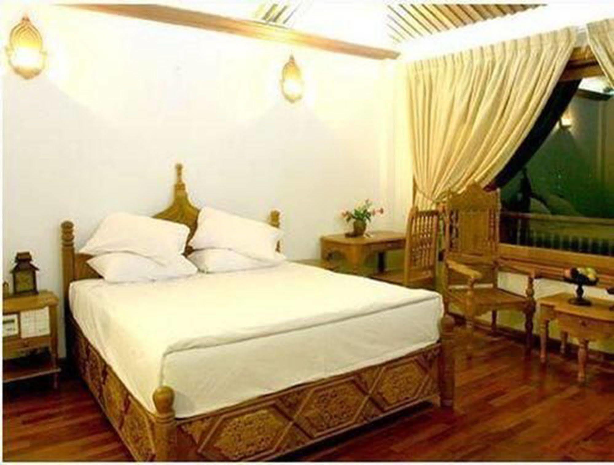 Taungoo Kma Kaytumadi Hotel מראה חיצוני תמונה